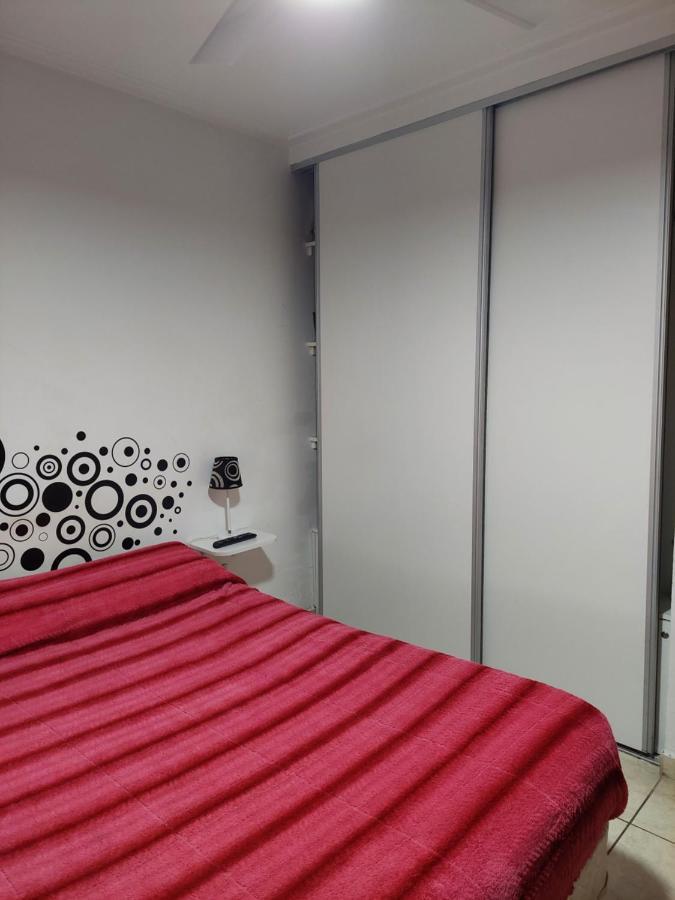 Dpto Viamonte Con Cochera Y Facturacion Apartment Bahia Blanca