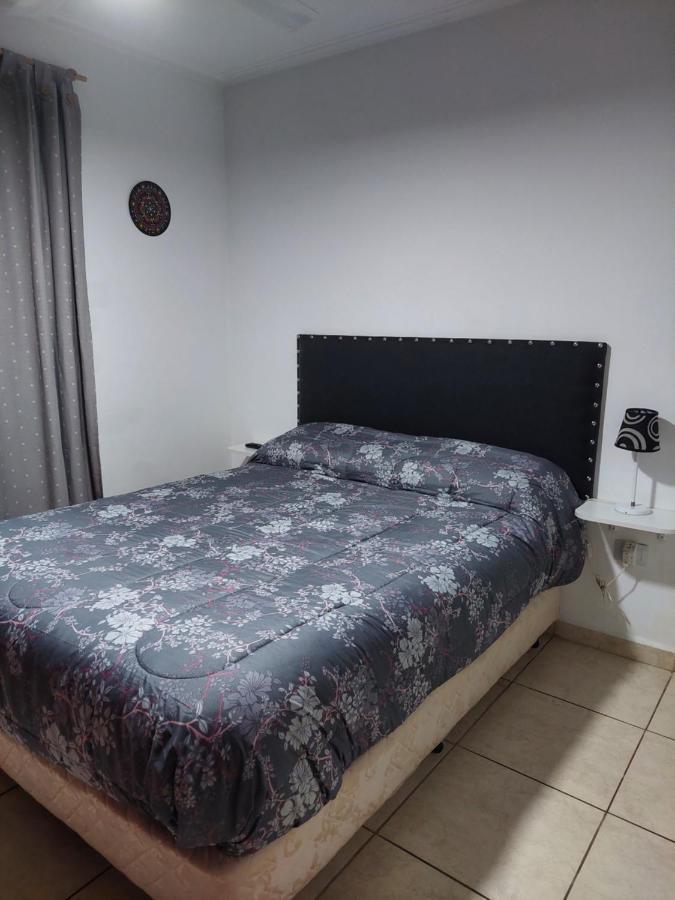 Dpto Viamonte Con Cochera Y Facturacion Apartment